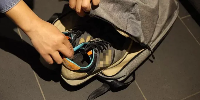 Theft of shoes from fitting rooms