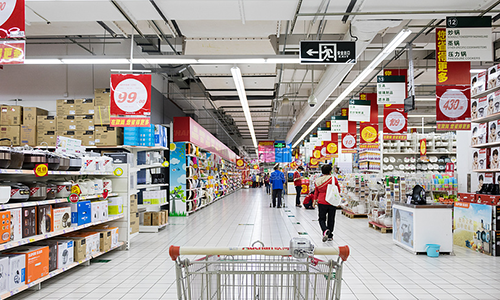 Management of large supermarkets
