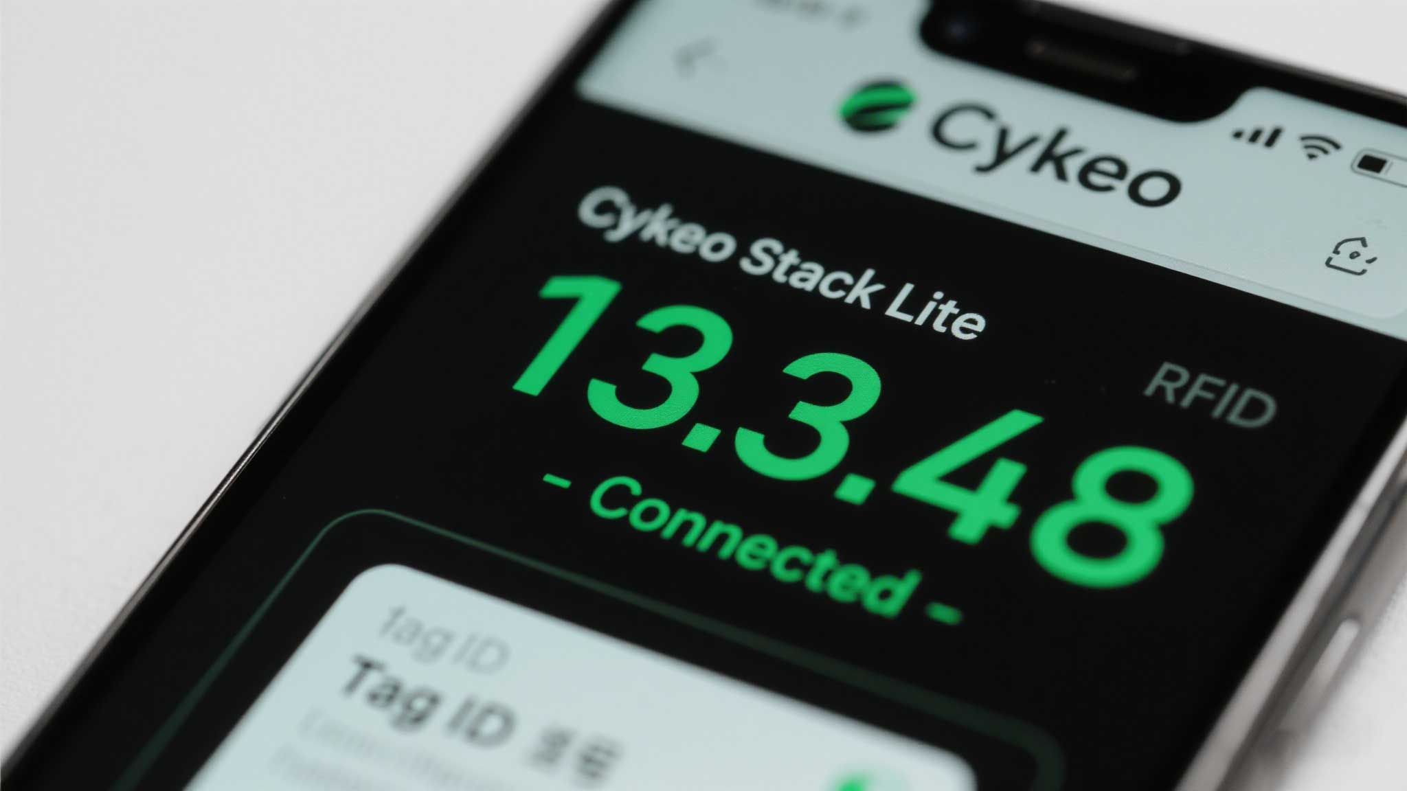 Cykeo Scan Lite app screen showing a scanned tag ID and “Connected” status.