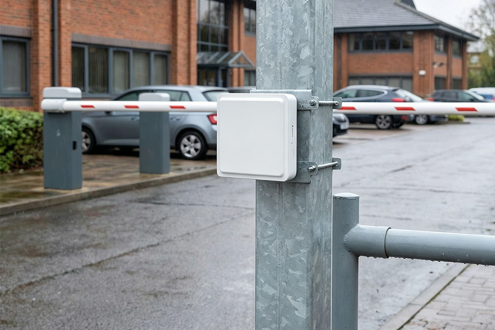 Ultimate Guide to Long Range RFID Reader 2 A long range RFID reader recognizes windshield tags to automate vehicle access at parking entrances.